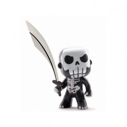 ARTY TOYS - CHEVALIER - SKULLY