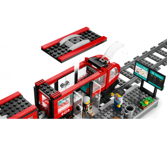 CITY - LE TRAMWAY ET LA STATION DU CENTRE VILLE
