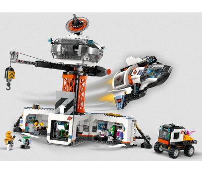 CITY SPACE - LA STATION SPATIALE ET LA BASE DE LANCEMENT DE FUSEES